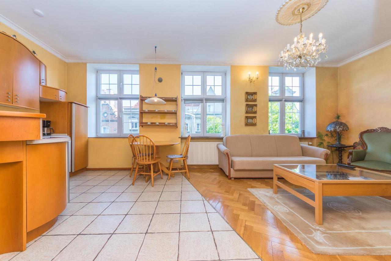 Hello Apartments Sw Ducha Гданск Екстериор снимка