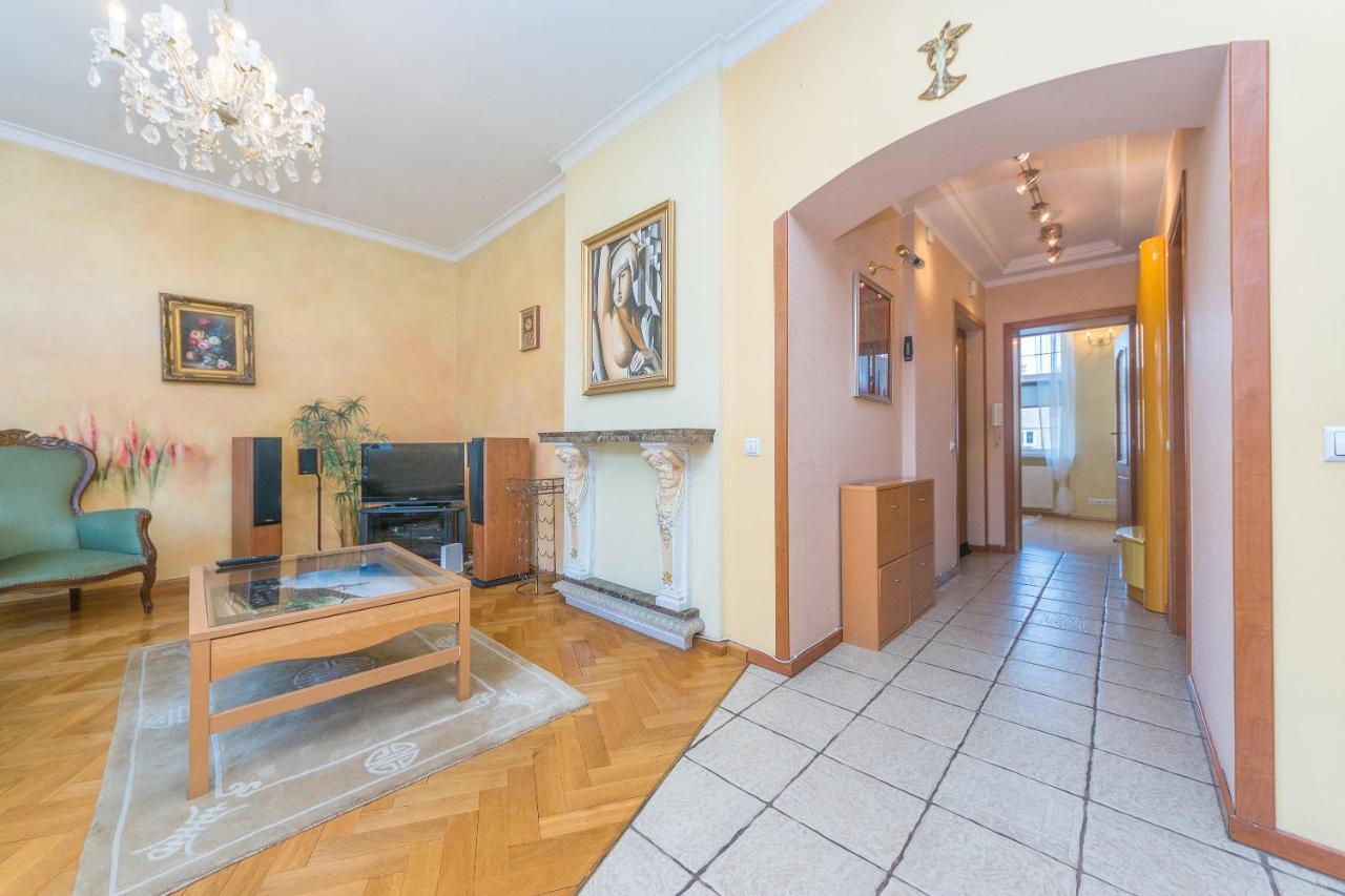 Hello Apartments Sw Ducha Гданск Екстериор снимка